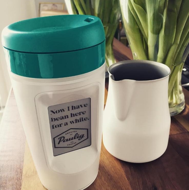 The Paulig Muki mug e-paper display is powered by the heat from coffee